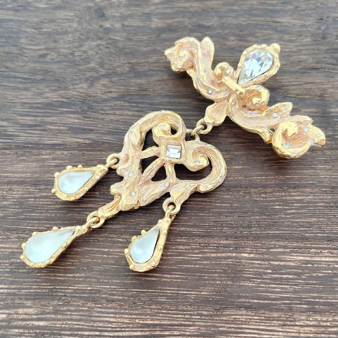 クリスチャンラクロア ゴールドブローチ 大 ヴィンテージ バロック風