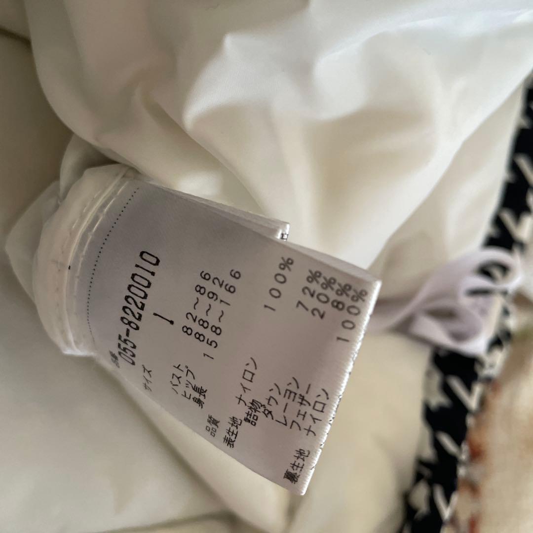 パーリーゲイツダウンレディース，千鳥格子1