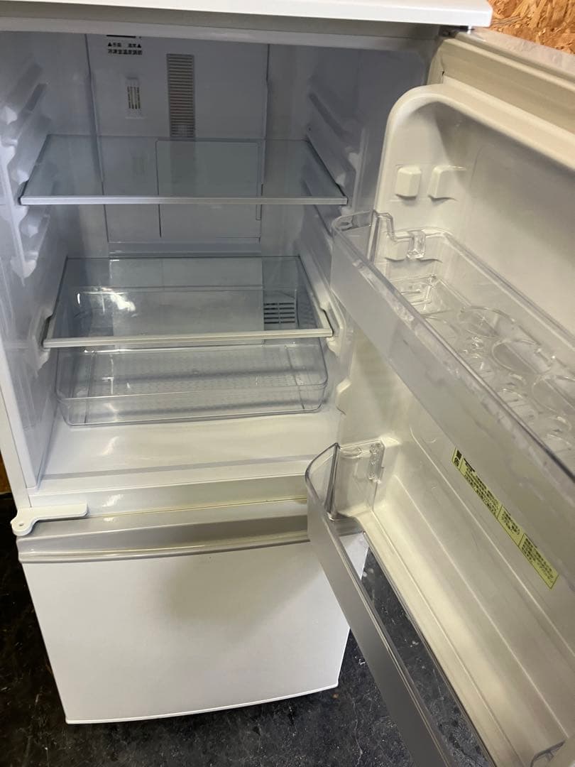 大阪引取限定 SHARP ノンフロン冷蔵庫 SJ-14E7-KW 137L