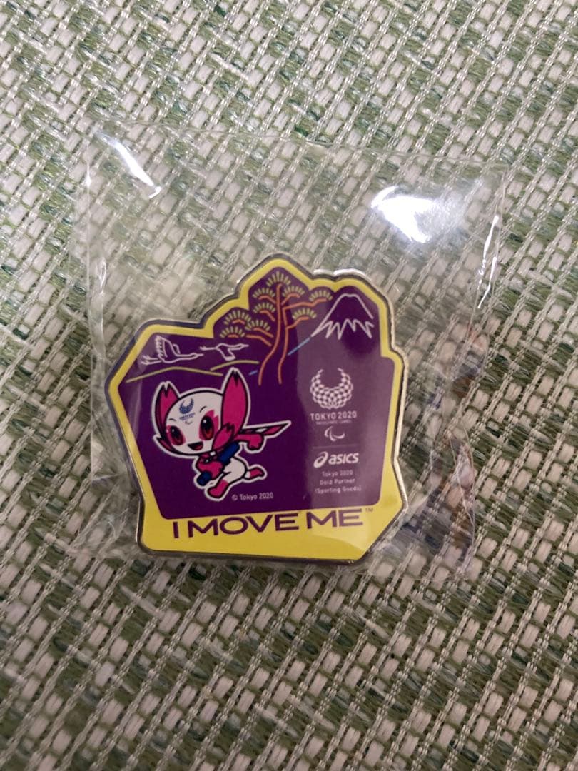 希少！東京2020オリンピック アシックス ピンバッジ 7点セットTシャツ付き