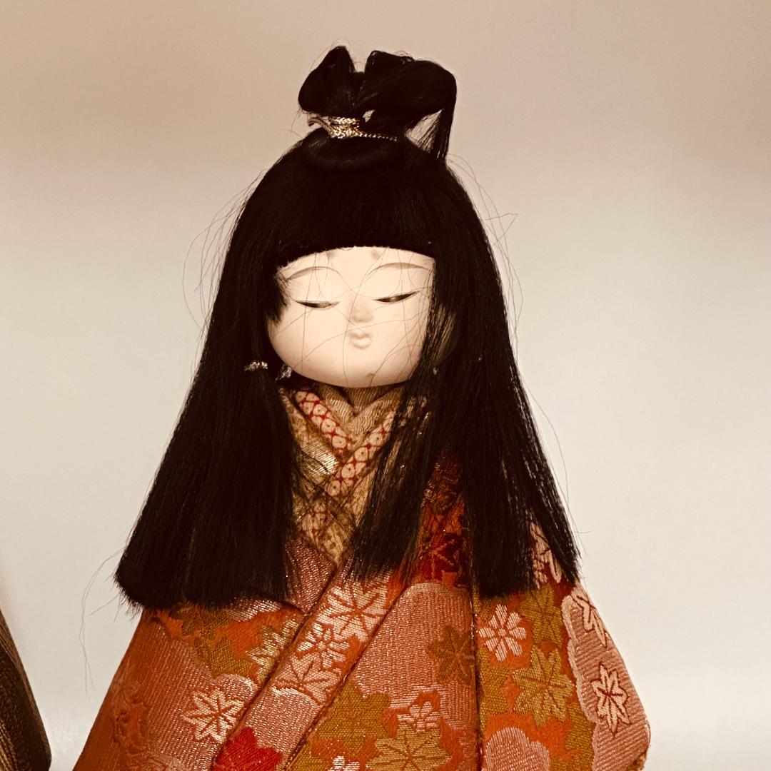 T 呪いの市松人形◇夜に響く声と足音◇霊媒師も