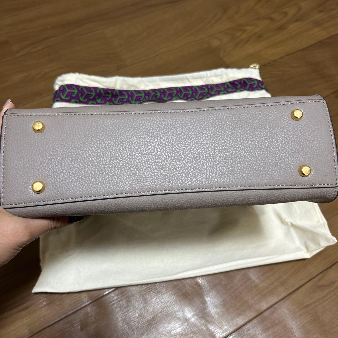 【美品】トリーバーチウォーカー スモール サッチェル