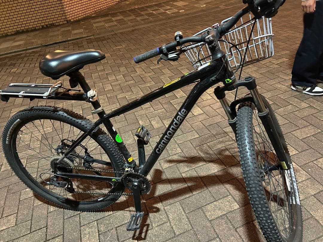 Cannondale マウンテンバイク ブラック バスケット付き キャノンデール