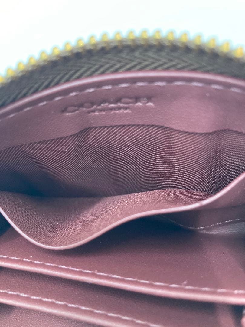 【美品‼︎】COACH エッセンシャルスモールジップアラウンド カードケース