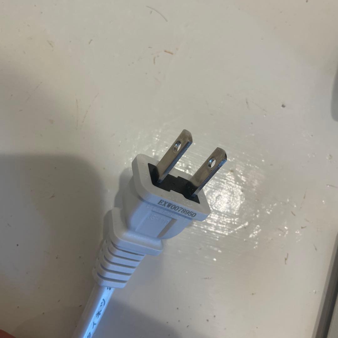 ReFa ヘアドライヤー RE-AXシルバー　2024年製