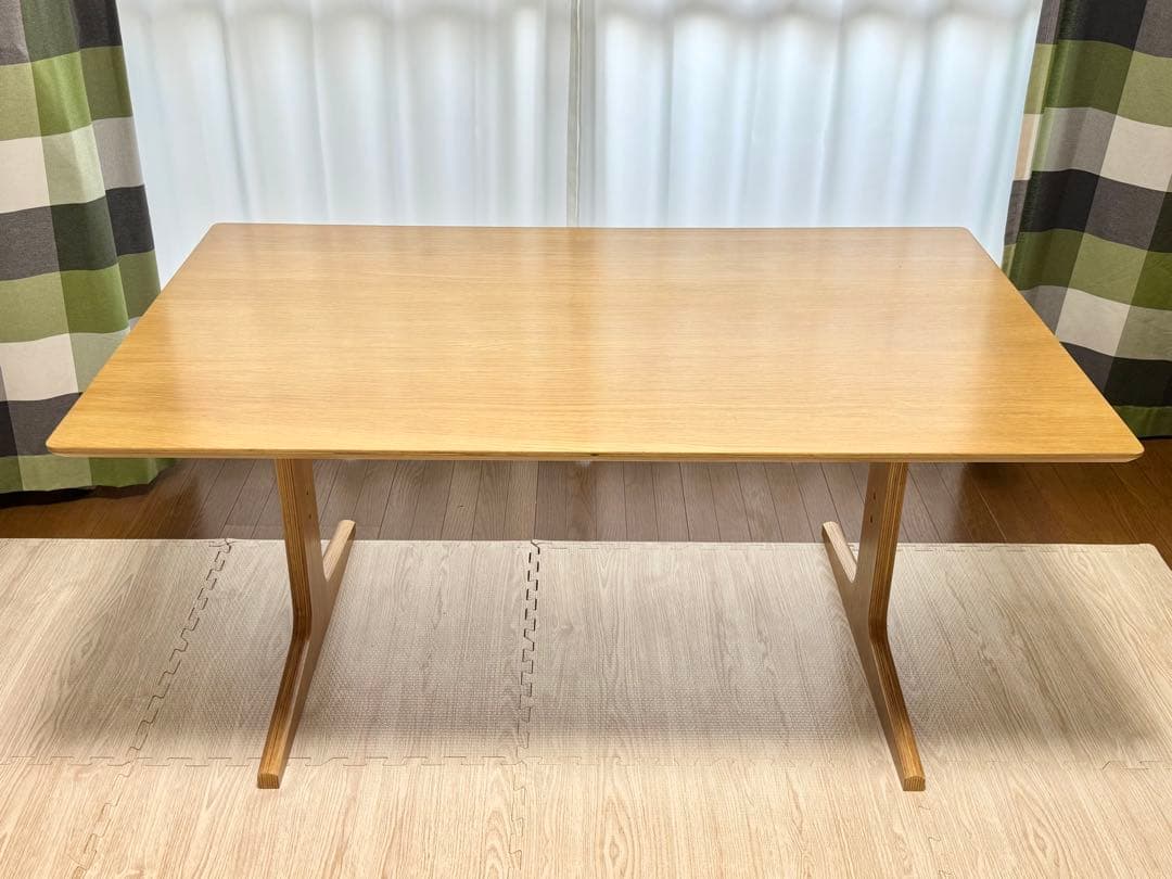 《引き取り限定》リビングでもダイニングでも使えるテーブル&ベンチセット　無印良品