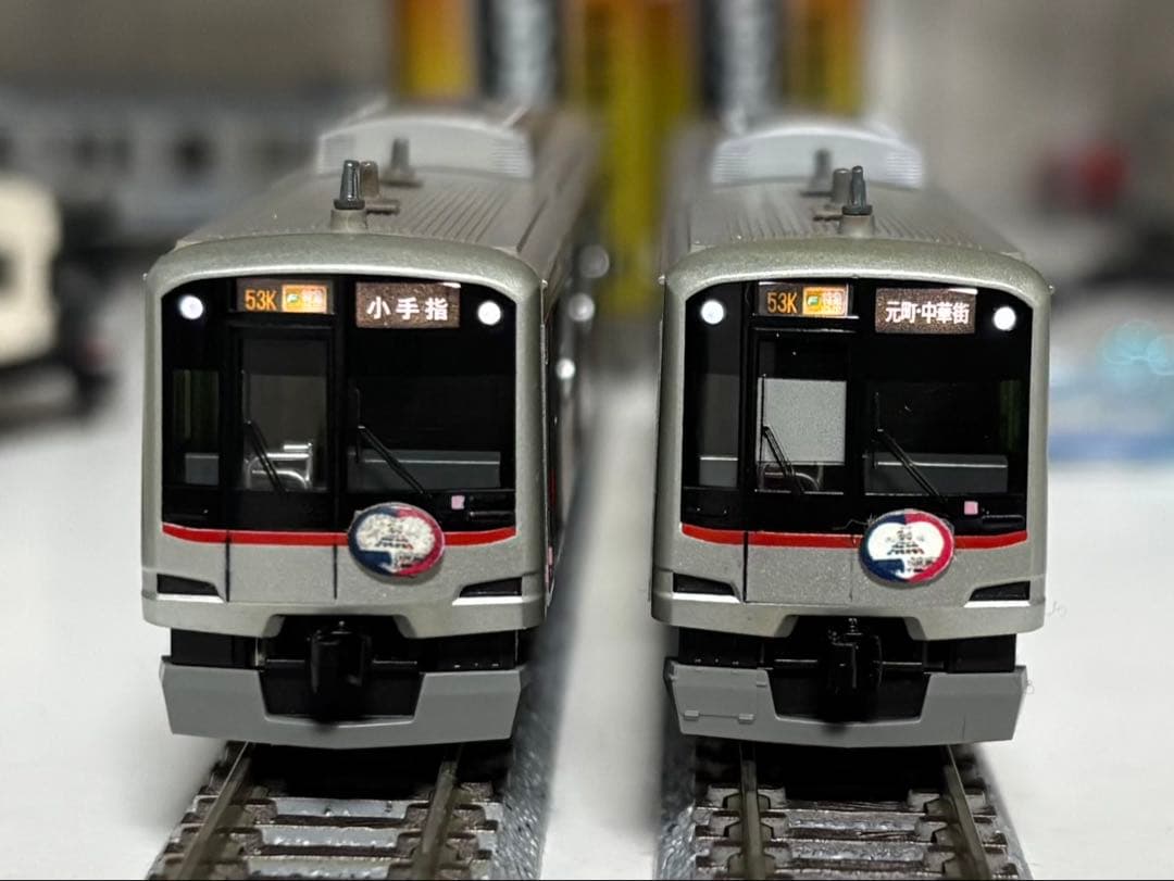 KATO 東急5050系4000番台(4106編成・新横浜線開業記念装飾)