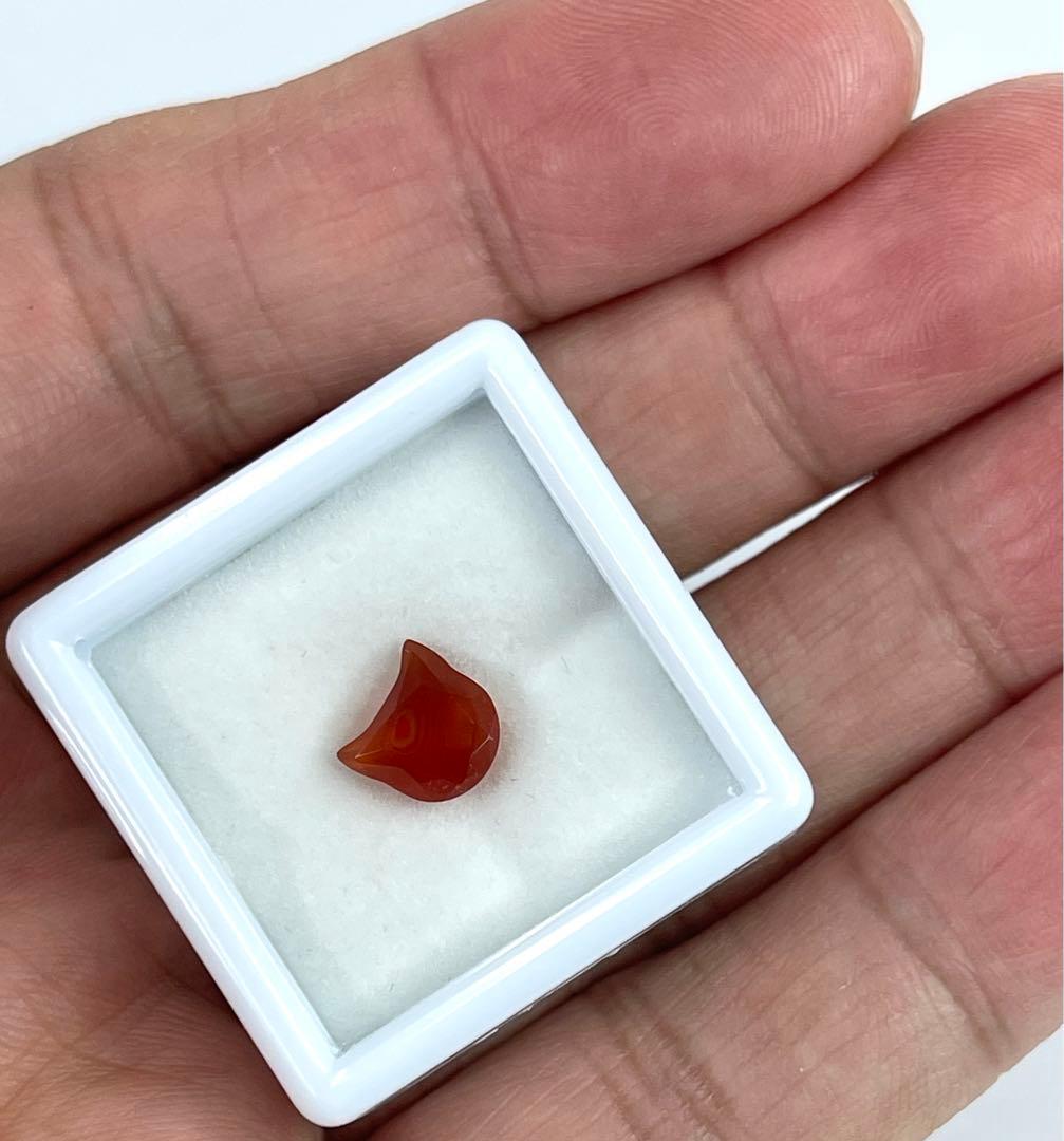 宝石ルース 『可愛いネコちゃんカット！』希少なオレンジアゲート1.49