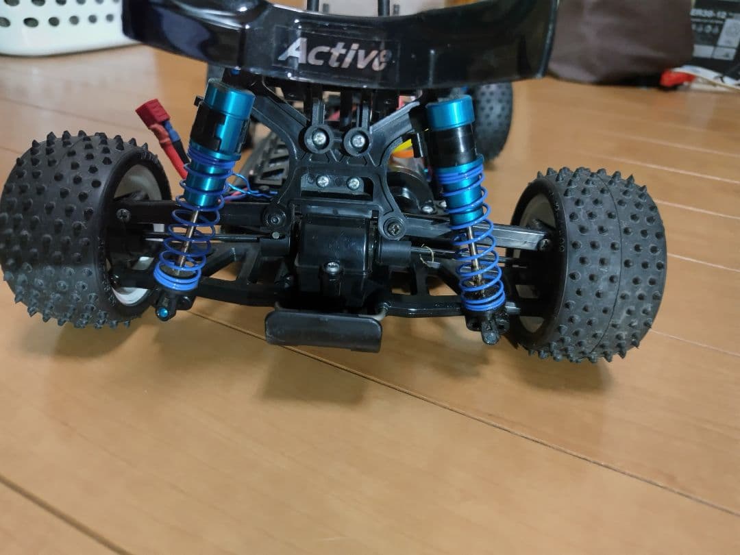 タミヤDF-02レーシングバギー メカなど色々付いてます