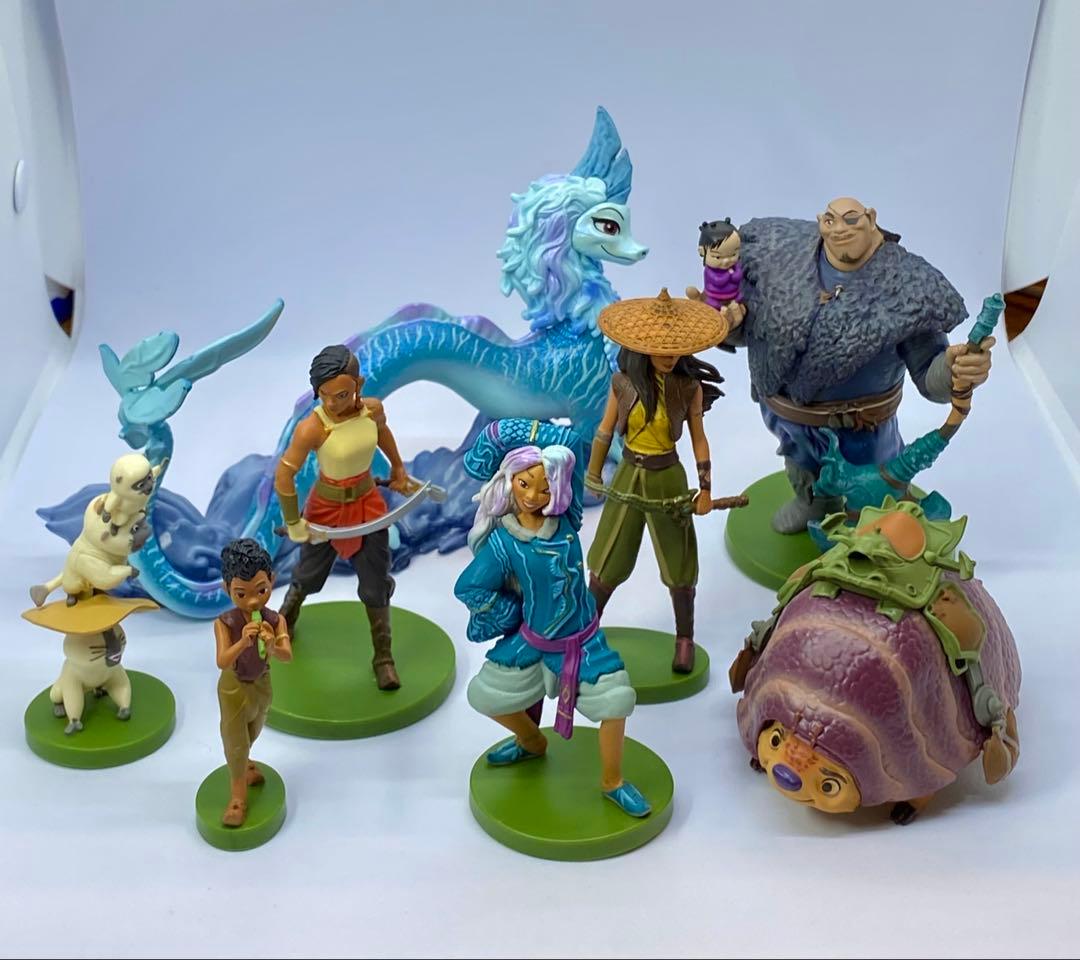 ラーヤと龍の王国 フィギュア ディズニーストア 8体セット - メルカリ