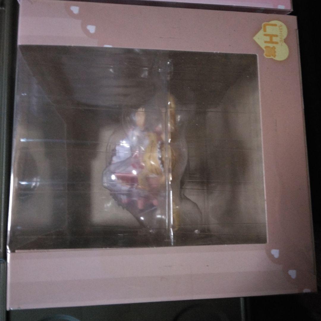 TAITO 未開封 ゲームキャラクター フィギュア 真昼のお仕事