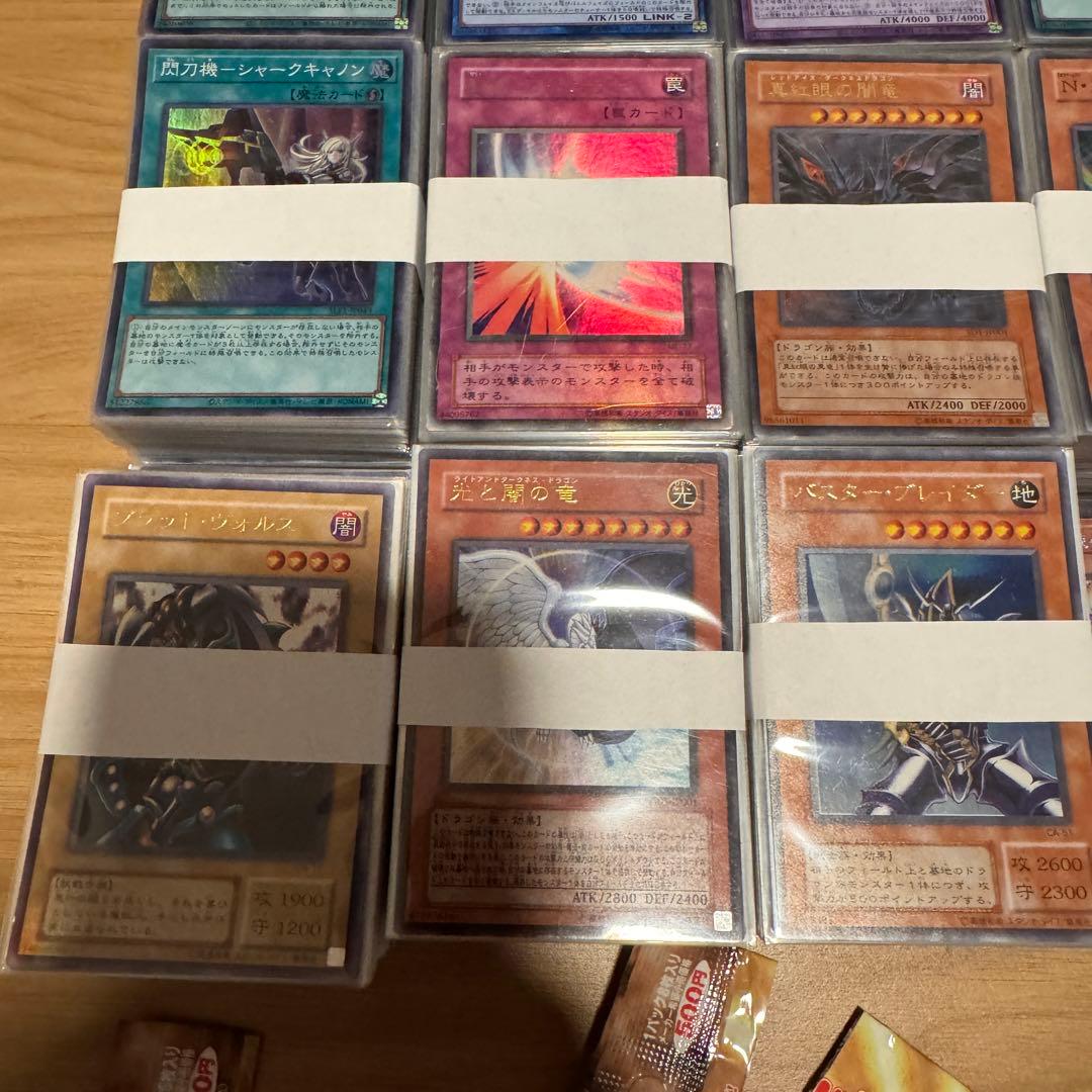 遊戯王　引退品　まとめ売り　計2200枚以上　スーパーレア以上1800枚以上