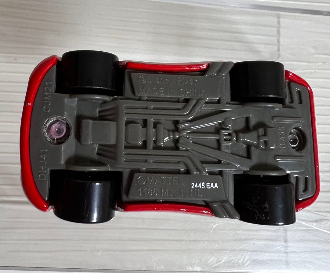 カーズ、ミニカーマテルライトニングマックィーンRADIATOR SPRINGS