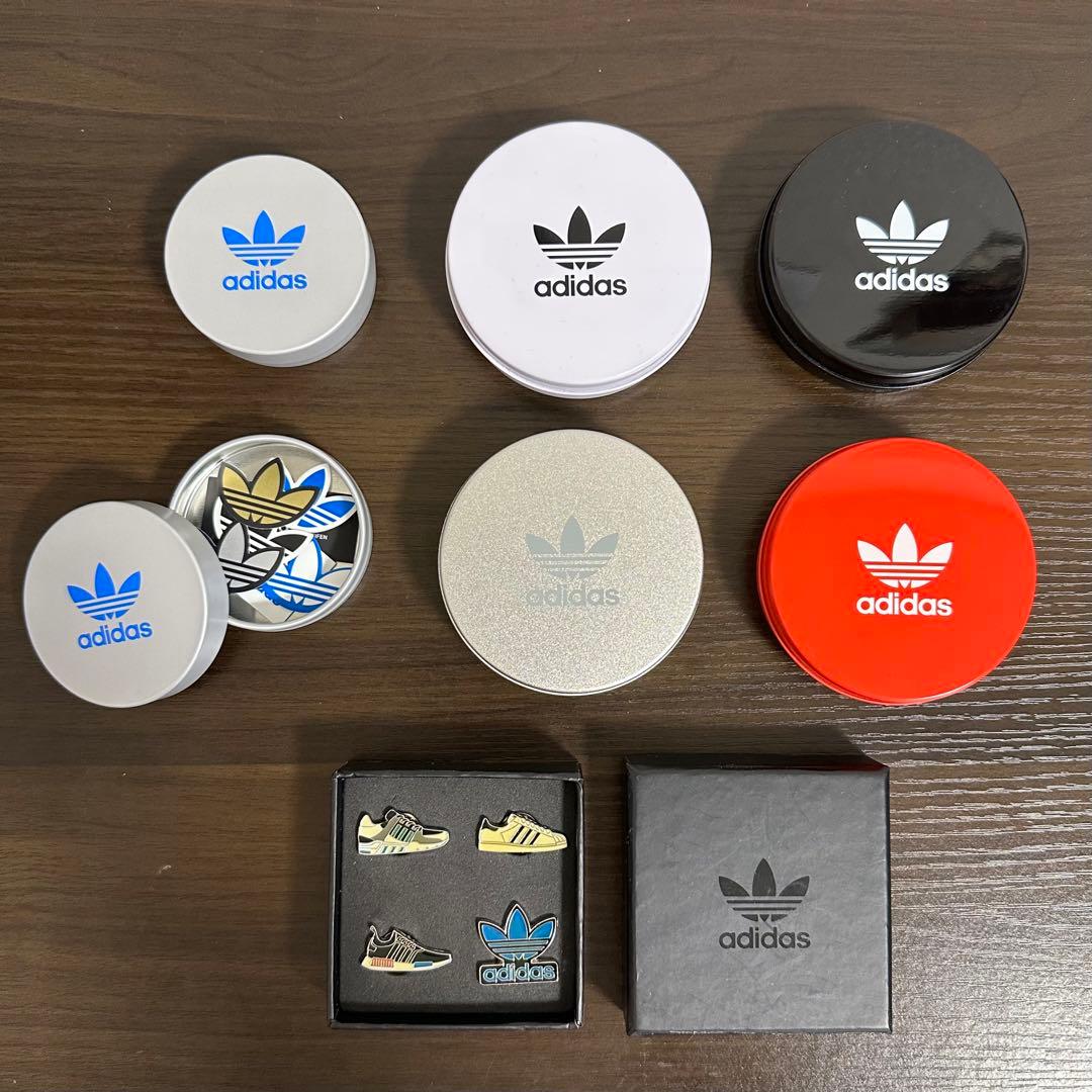 adidas アディダス ステッカー ノベルティ ピン バッジ バッヂ - メルカリ