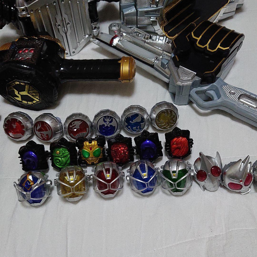 仮面ライダー ウィザード ベルト 鎧武 ビースト ロックシード ソードガン 剣