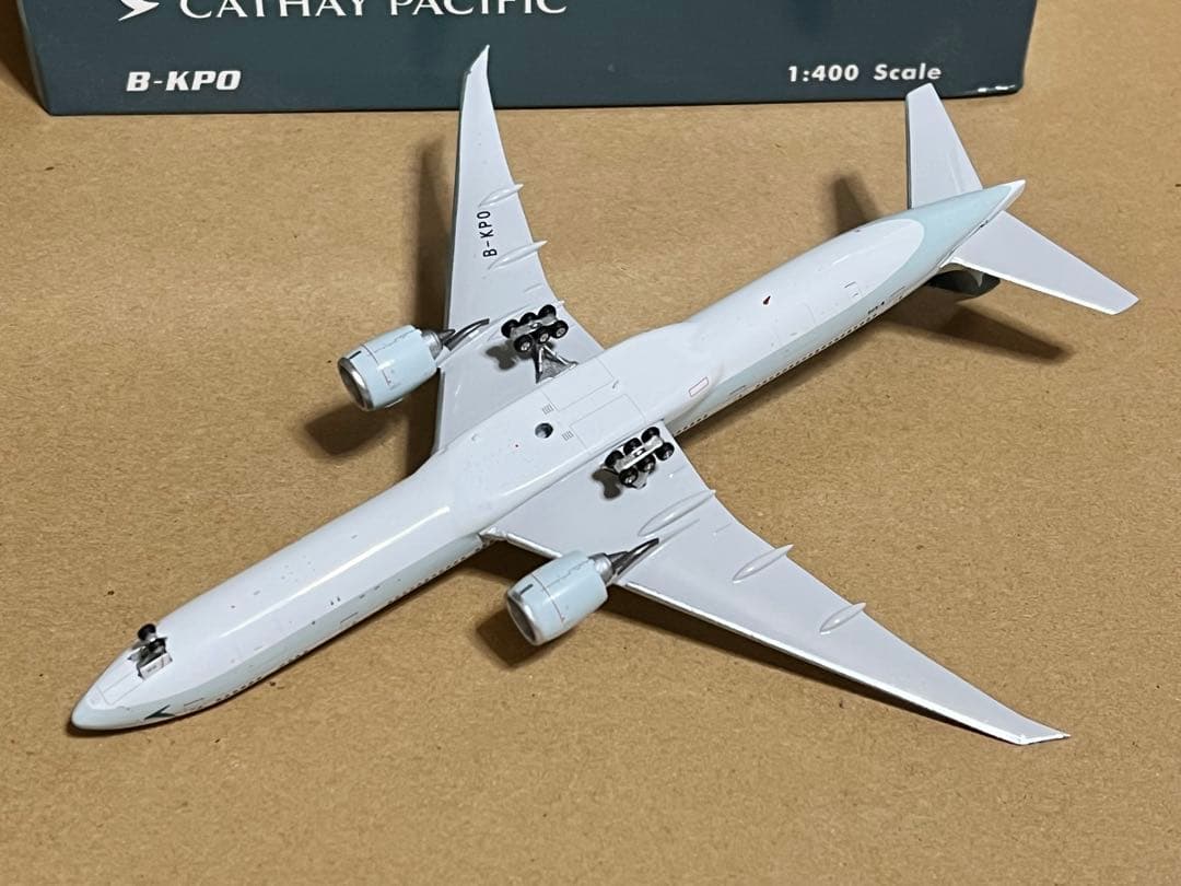 Phoenix 1/400 キャセイパシフィック 777-300ER B-KPO