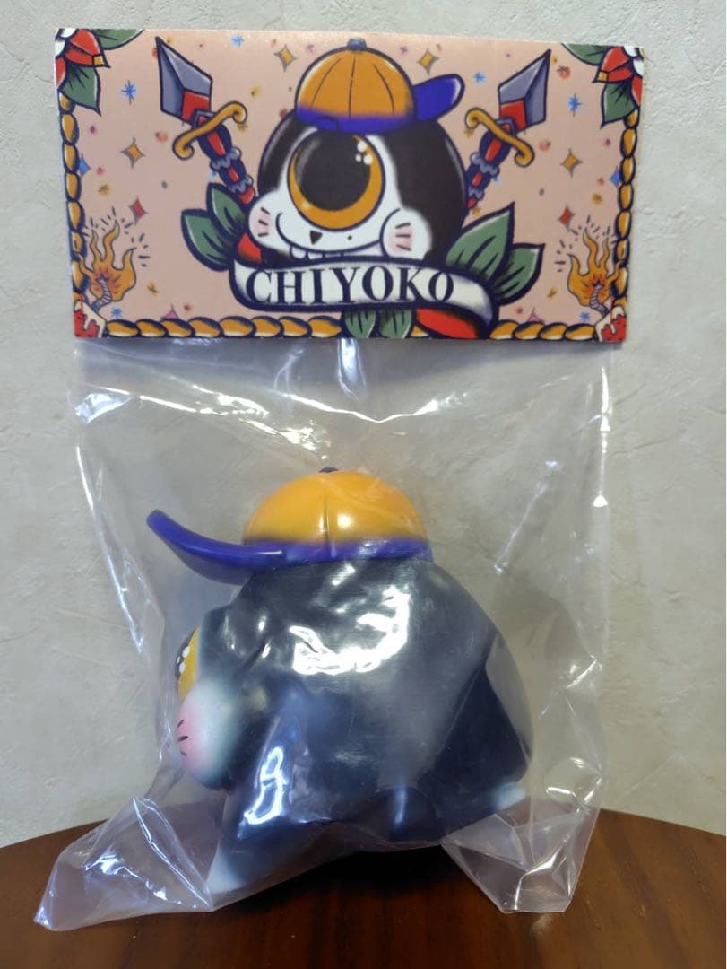 トマトカエル千代子 八割れ猫色 ソフビ - メルカリ