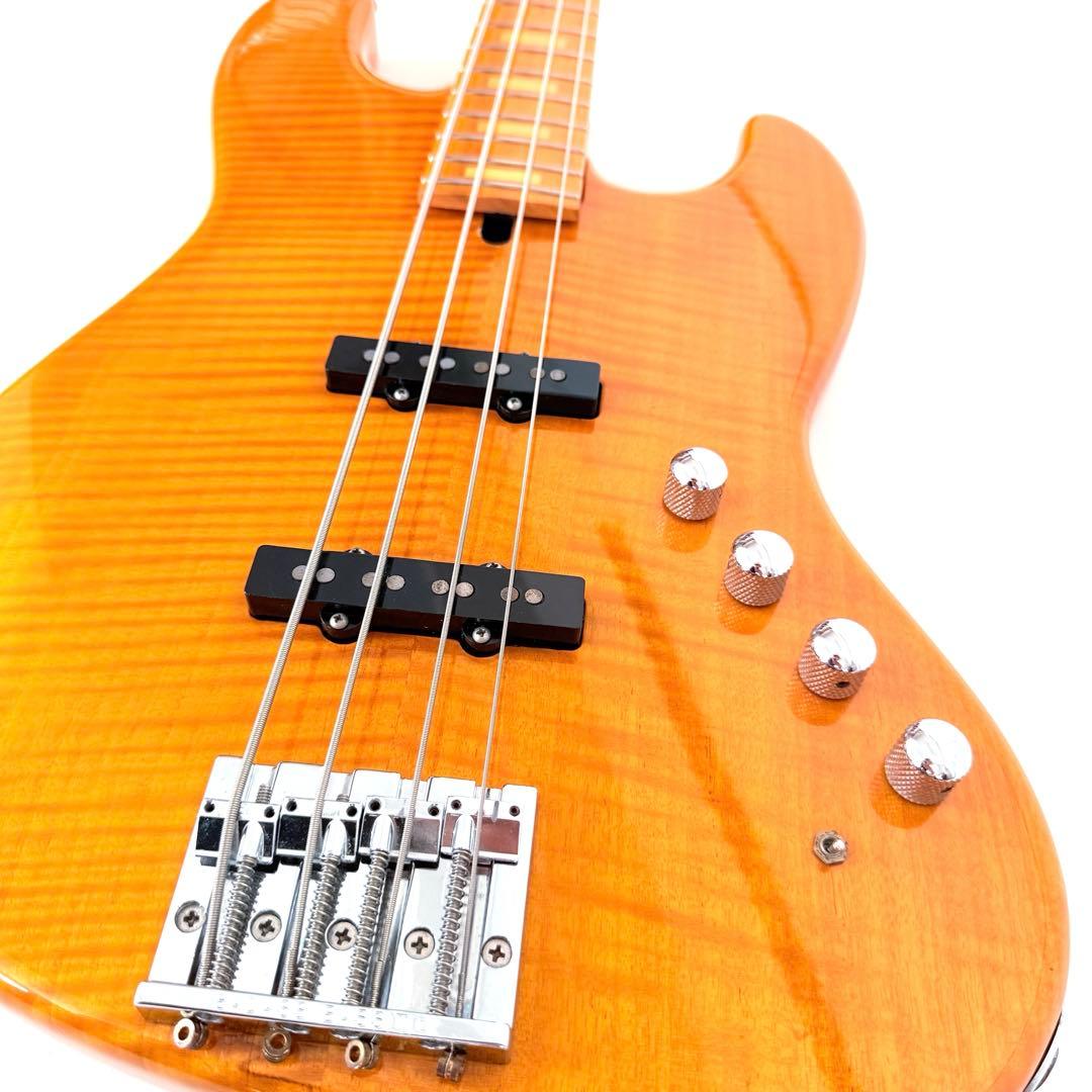 希少】Crews Maniac Sound UNCLE JJ エレキベース - メルカリ