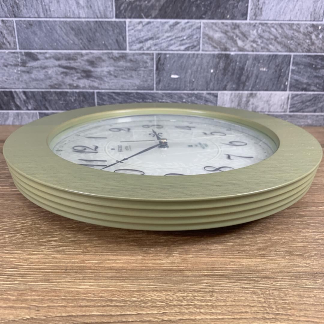 新品　生産終了品　SEIKO　ザ・ナショナル・トラスト 電波掛け時計　KX303