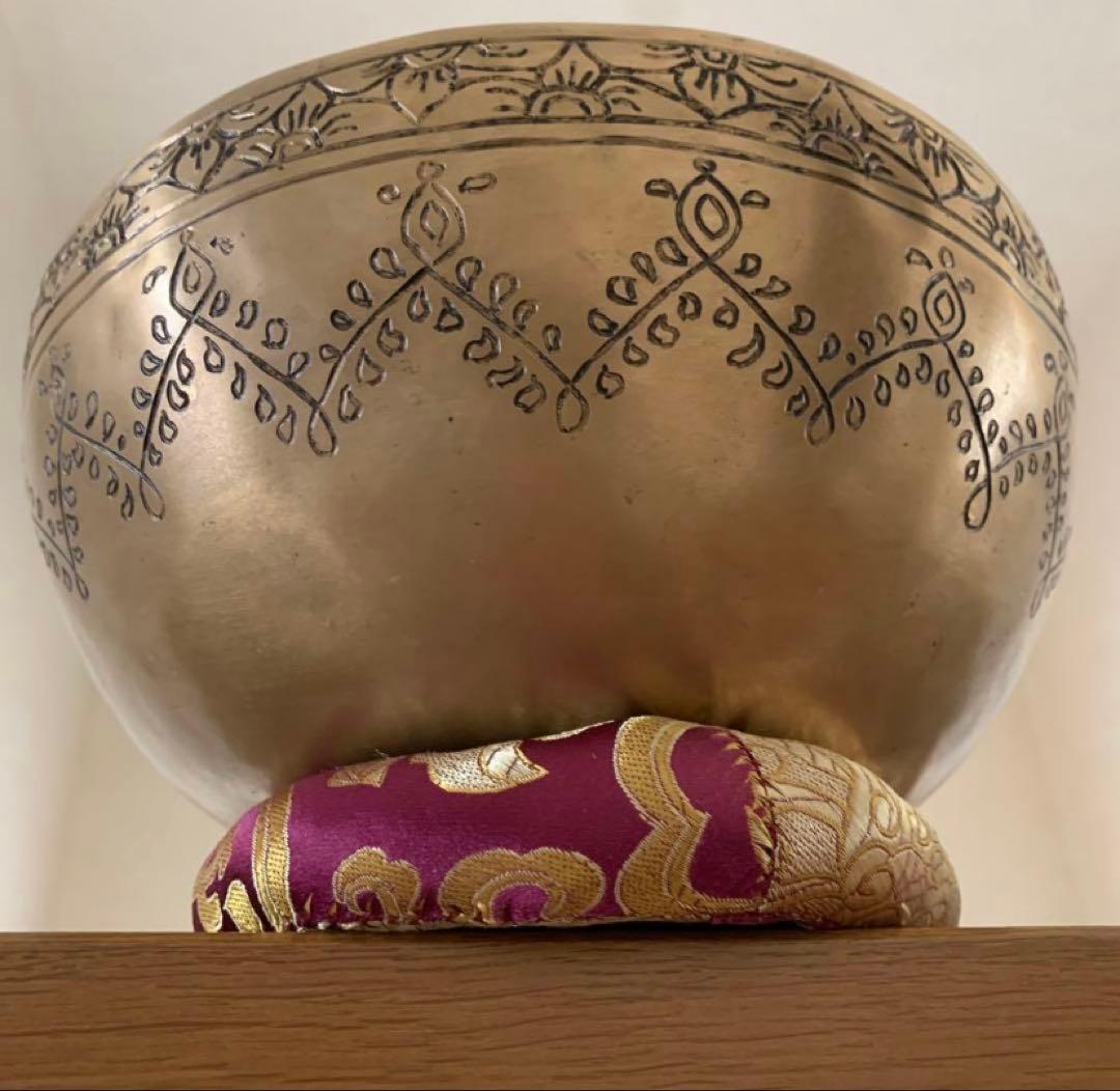 シンギングボウルカービング22cmリンガムボウルリング付き