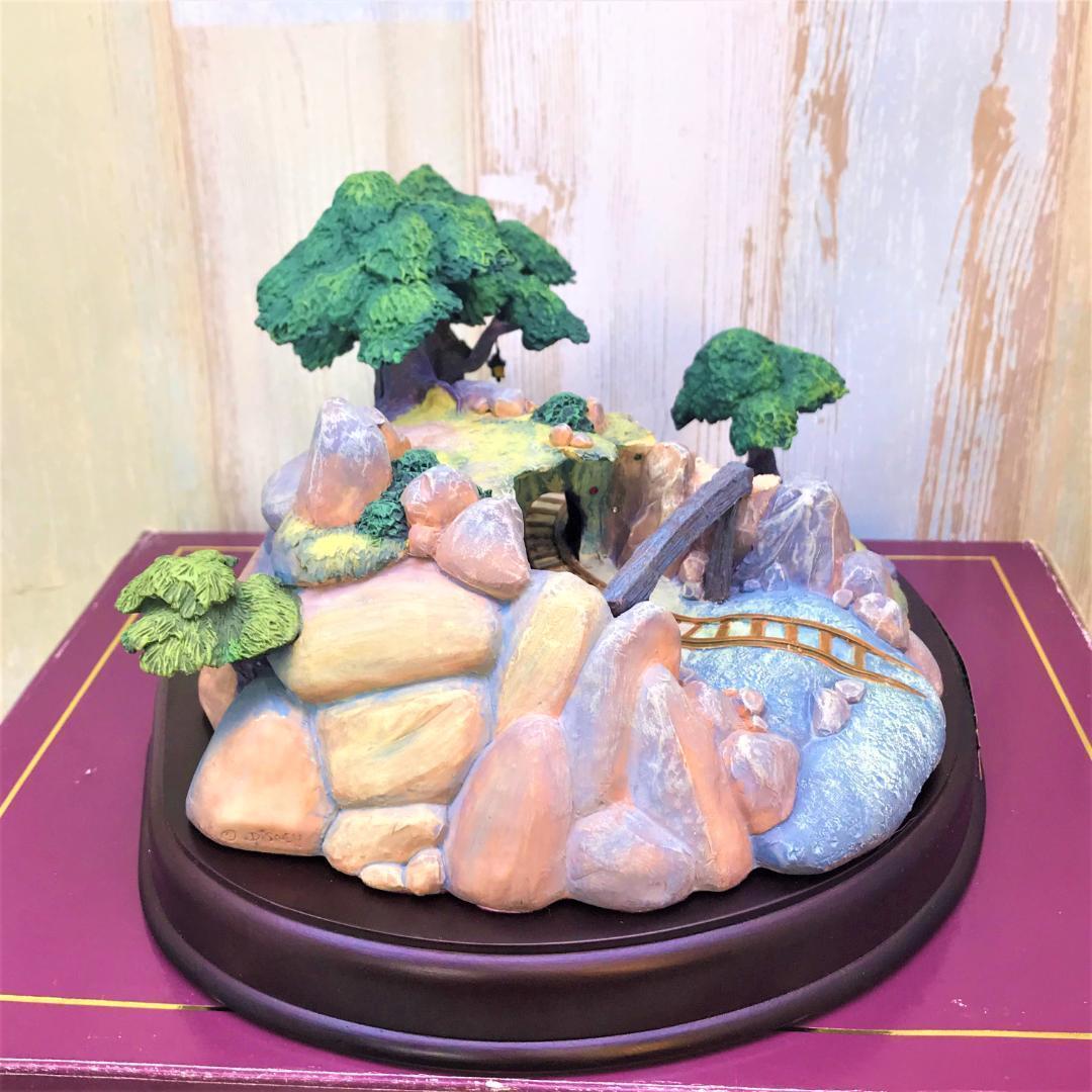 レア★WDCC 白雪姫  White 洞窟 採掘所 宝石 フィギュア