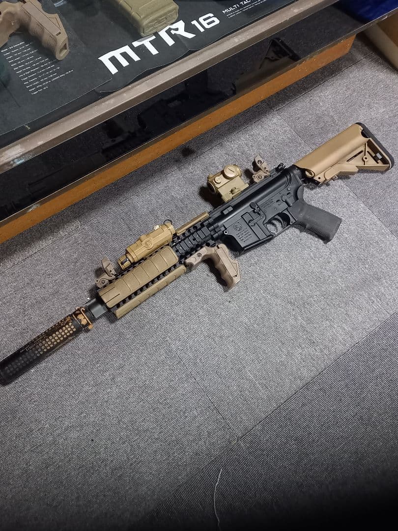 東京マルイ　次世代電動ガン　レシーライフル　個人カスタム　希少　レア　早いもの勝 東京マルイ 次世代電動ガン レシーライフル 個人カスタム 希少 レア