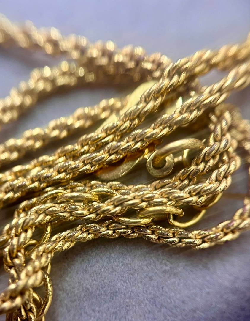 ディオール ロゴ ネックレス イヤリングセットとラインストーンシルバーネックレス