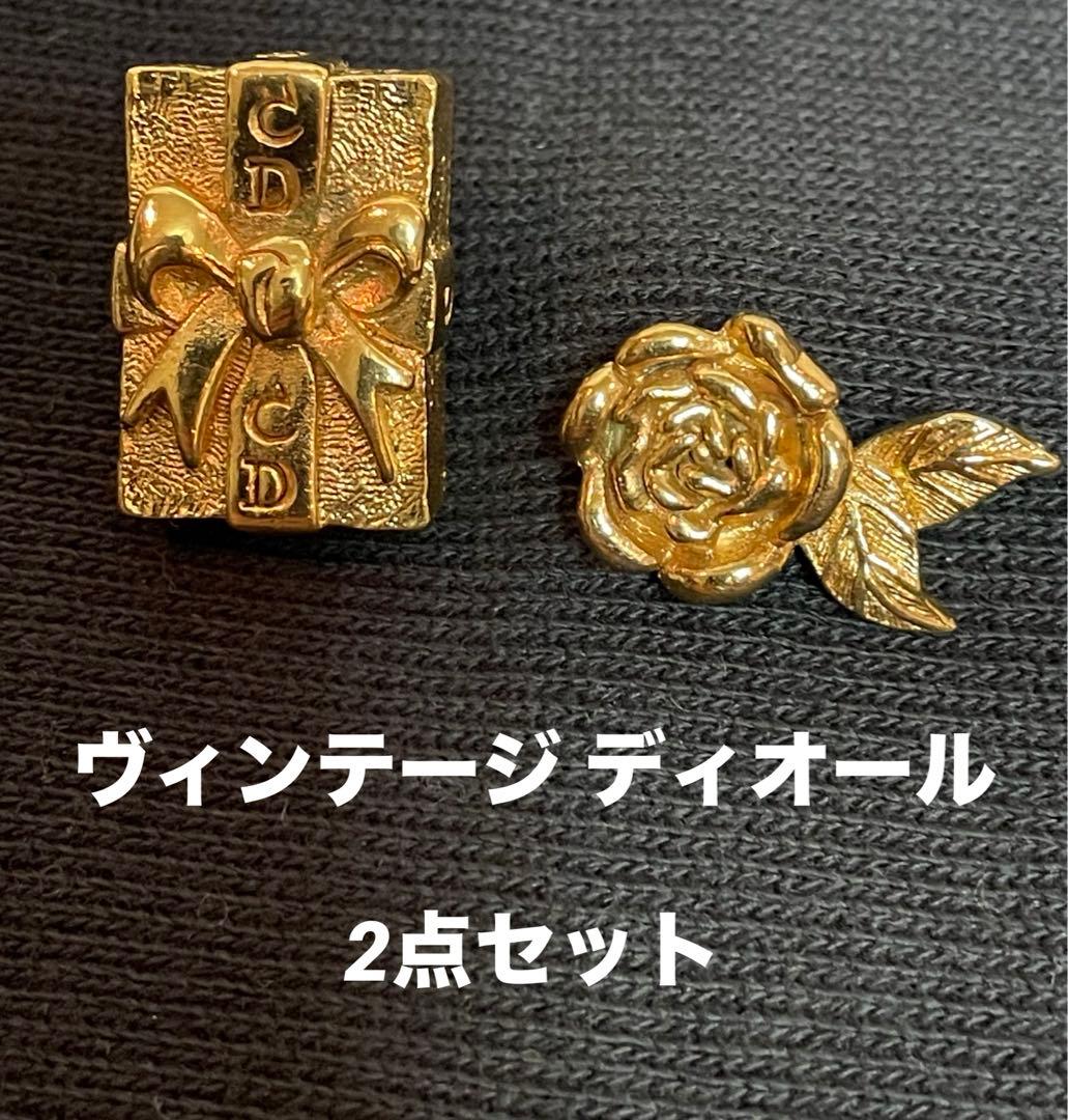 ディオールピンバッチエンブレムハートロゴモチーフブローチバッチ箱付