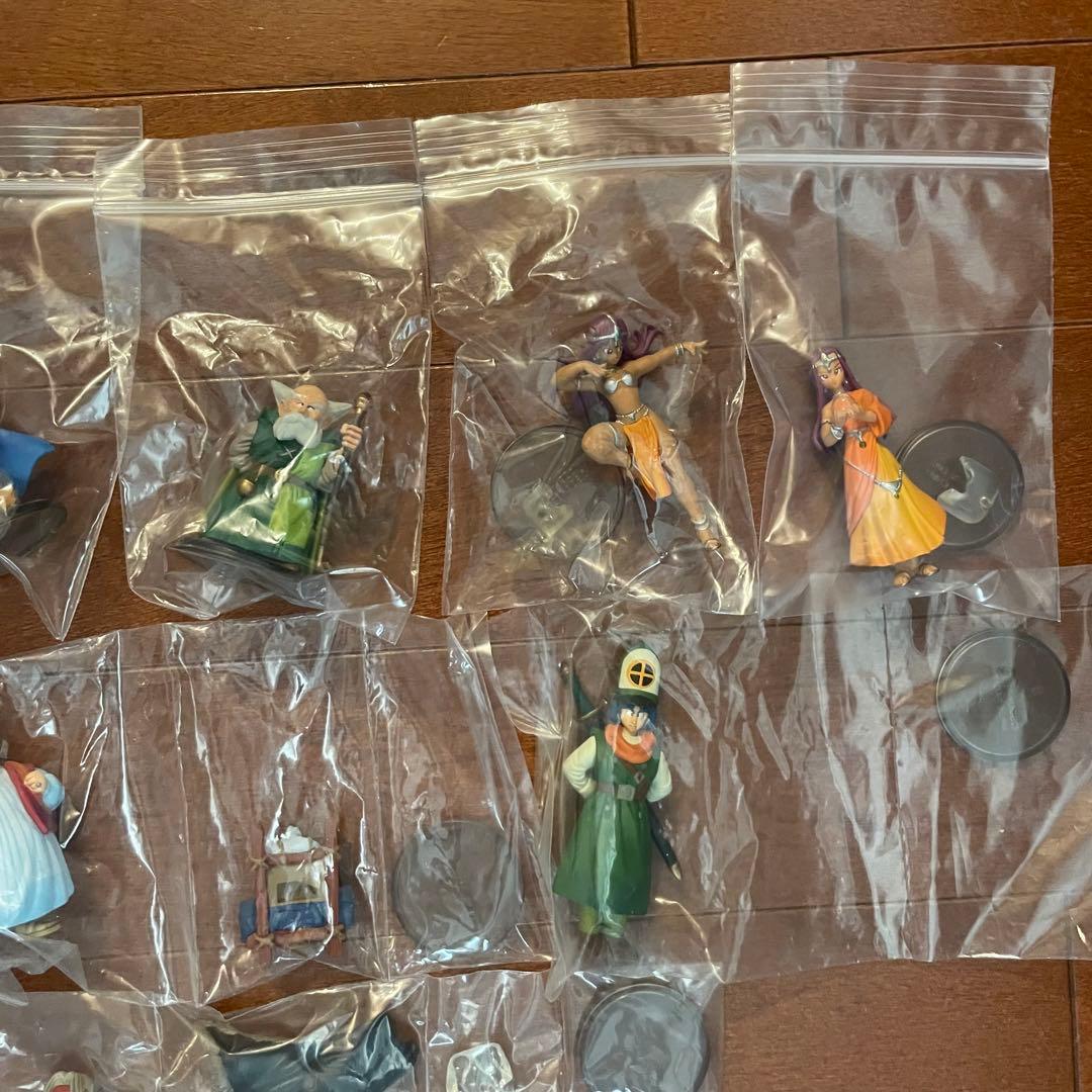 ドラゴンクエスト キャラクターフィギュアコレクション Ⅳ Ⅴ Ⅵ 24種