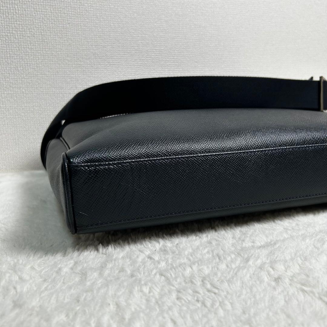 SERAPIAN サフィアーノレザー　牛革　2way ビジネスバック　紺色