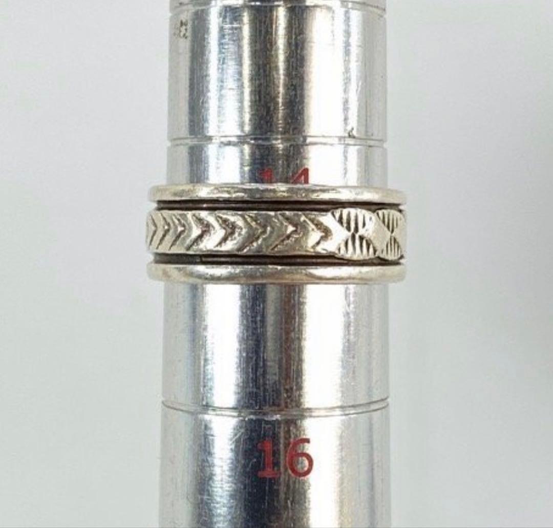 ナバホ族 ブルースモーガン作 スタンプワークリング インディアンジュエリー15号