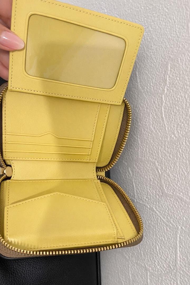 【未使用級】BONAVENTURA ミニ財布 ジップウォレット コンパクト