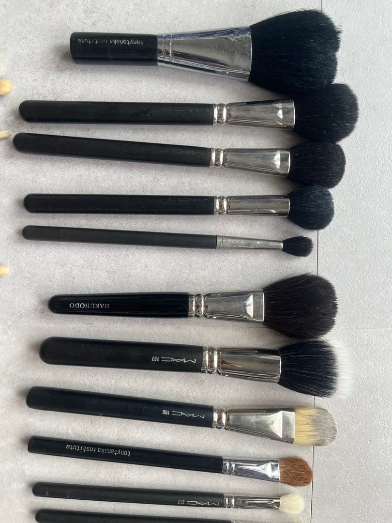 メイクブラシセット（34本）」 + ケース　MAC HAKUHODO ヘアメイク