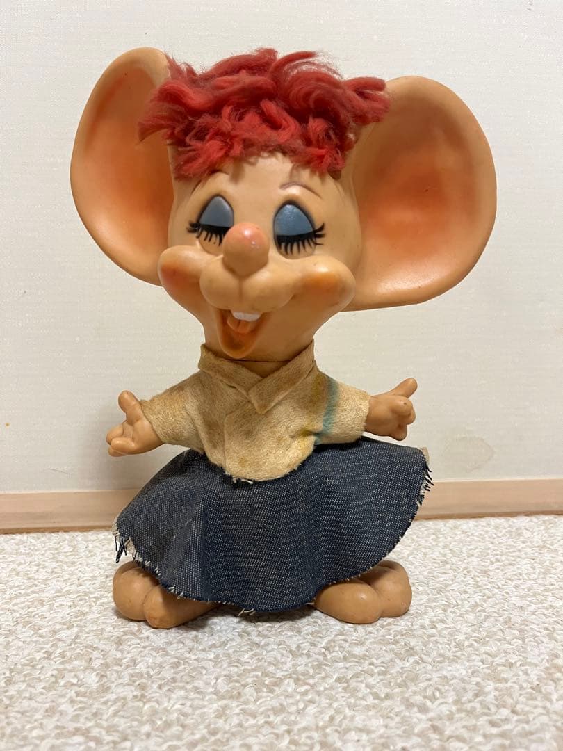 イタリア　トッポジージョのビンテージフィギュア