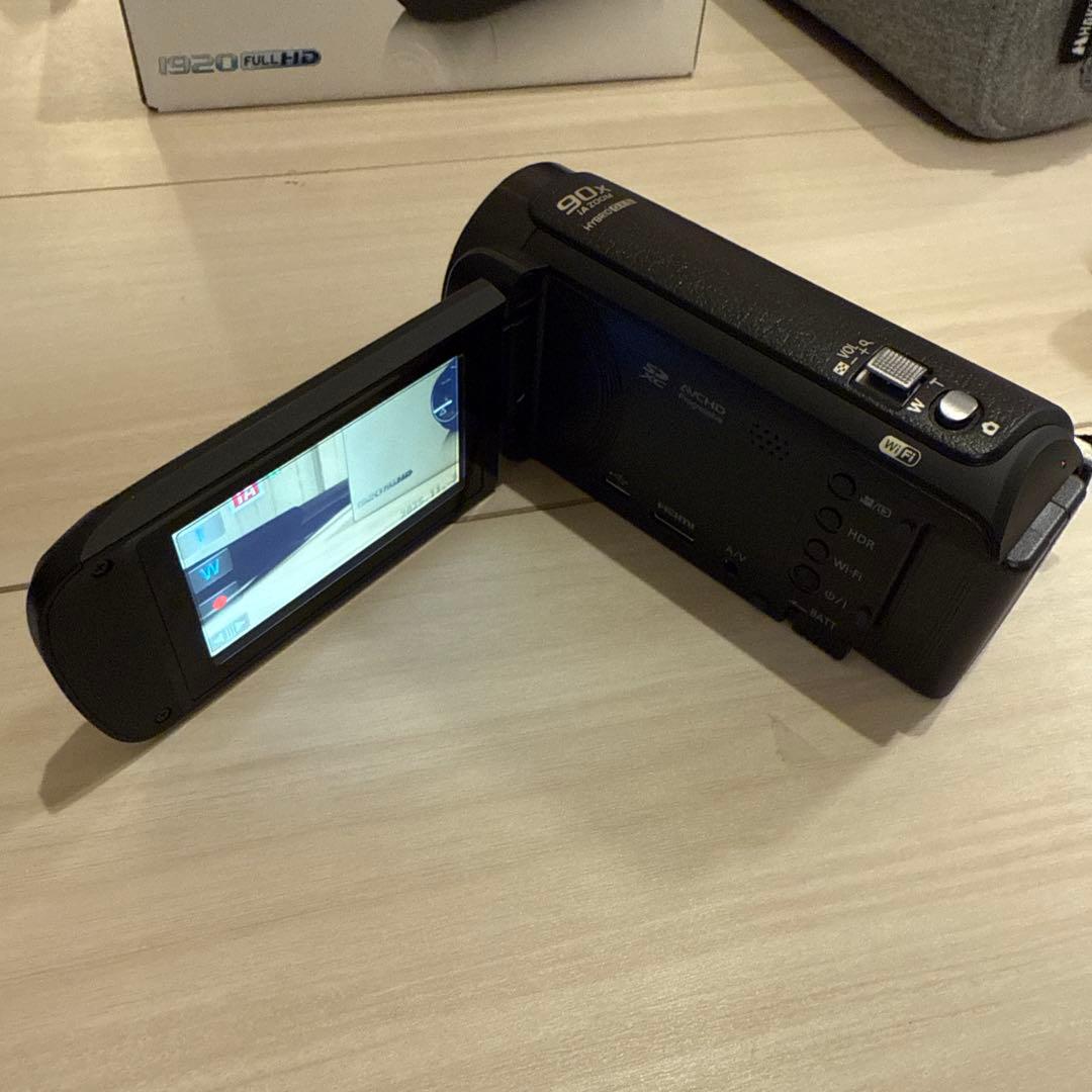 Panasonic HC-V495M ビデオカメラ 本体・スタンド・ケース付き