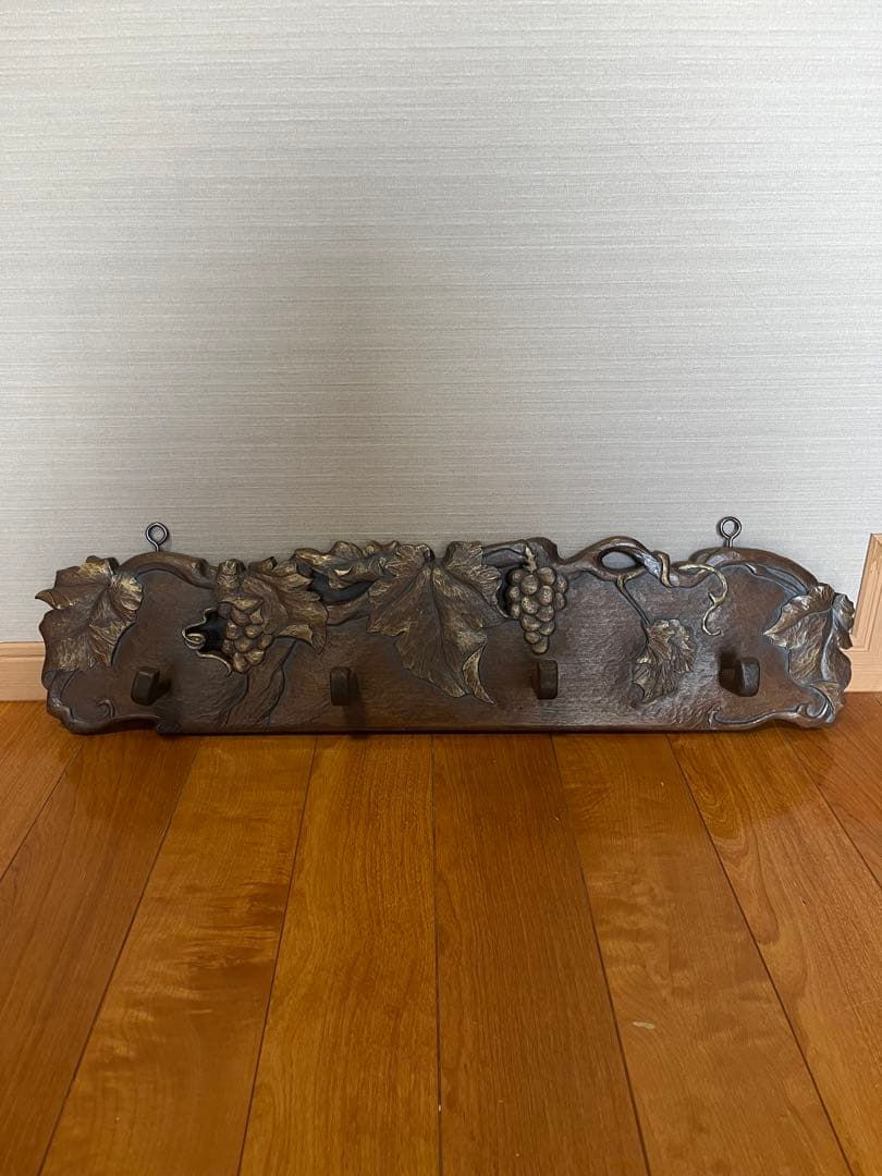 一点もの木彫り木製ぶどうハンガー掛け帽子掛けインテリア