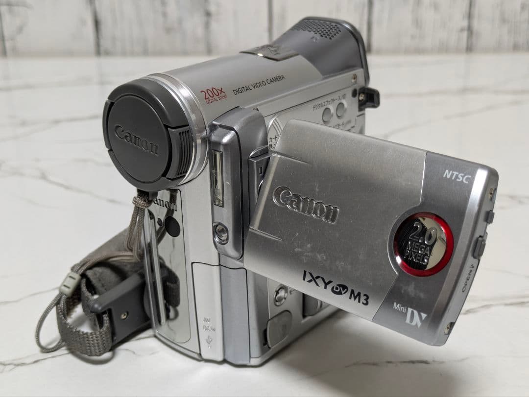 ③ Canon　DM-IXY DV M3　MiniDV対応　豪華セット