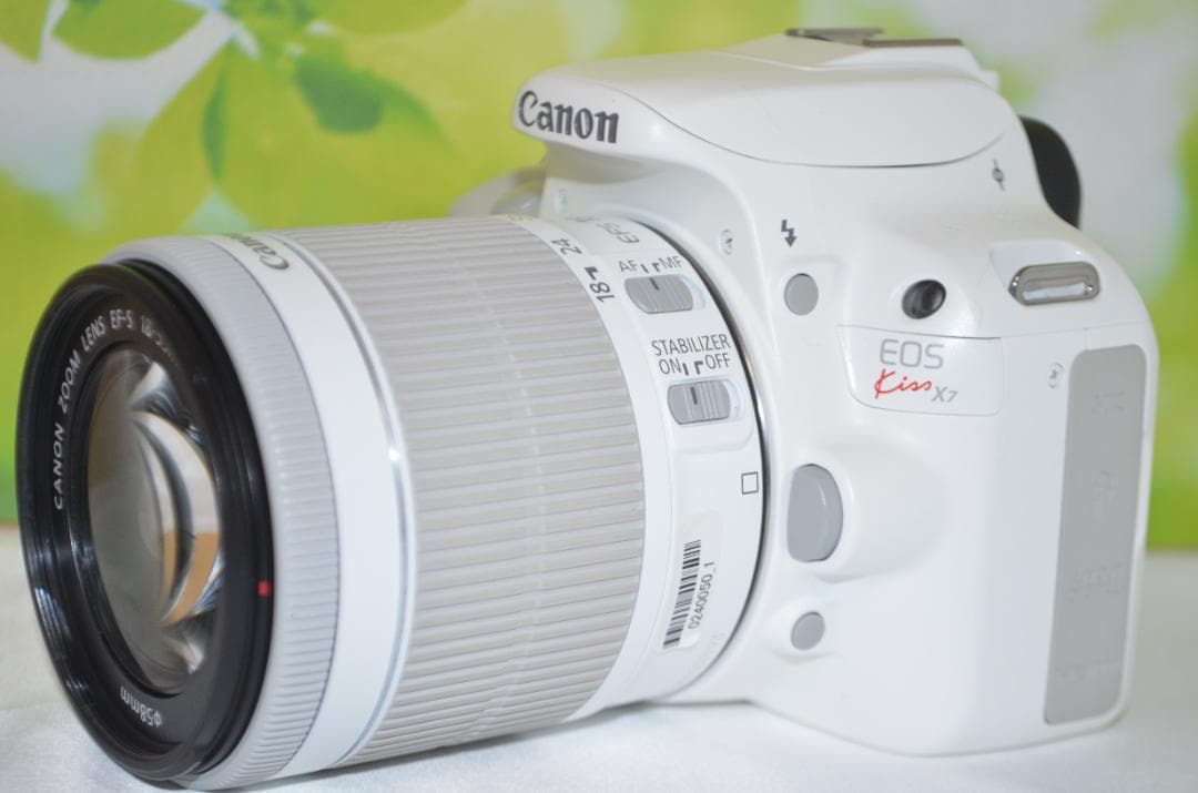 美品 Canon kiss x7☆希少ホワイト☆スマホに転送☆高性能レンズ！