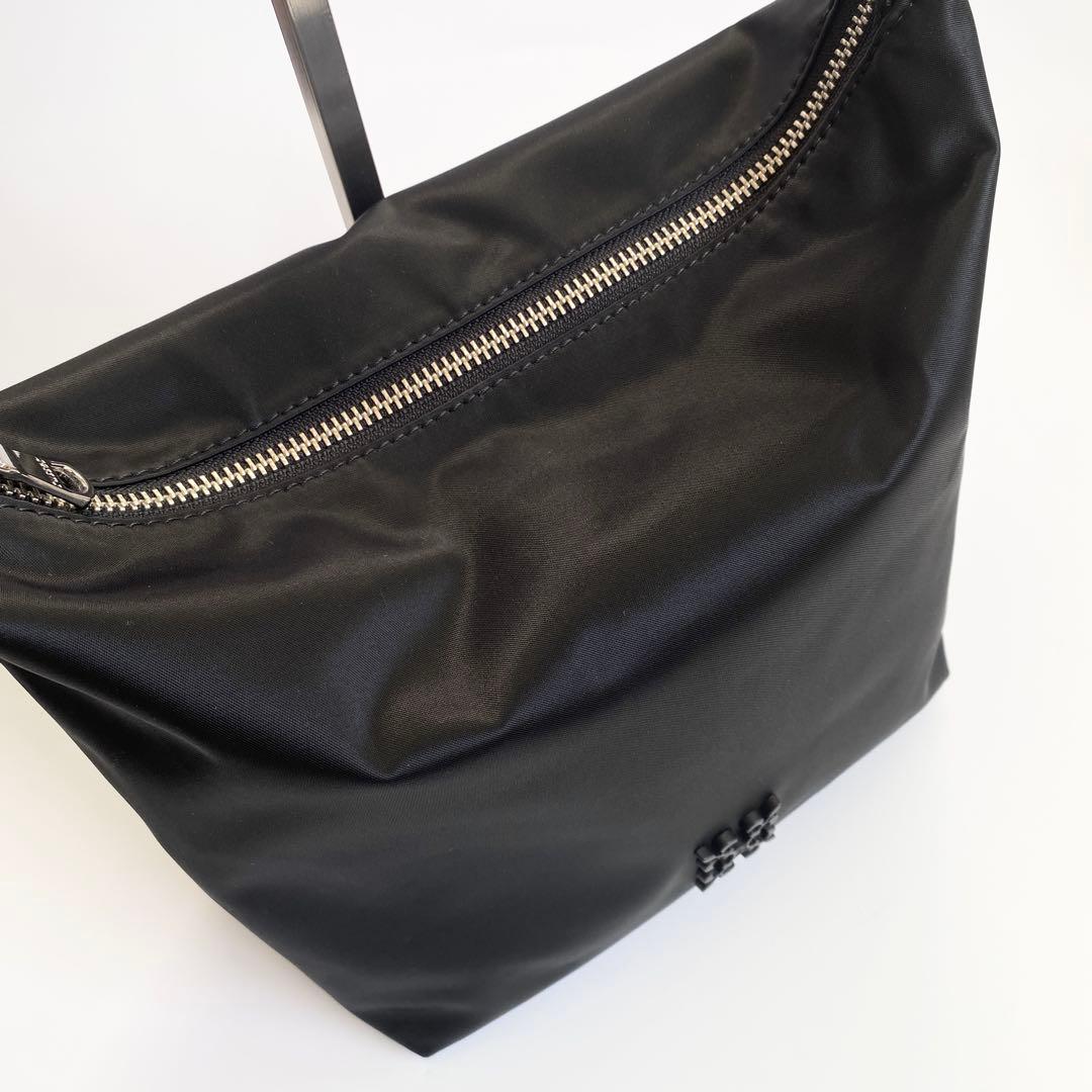 ラシット　軽量/シンプルショルダーバッグ【クラウズナイロン】