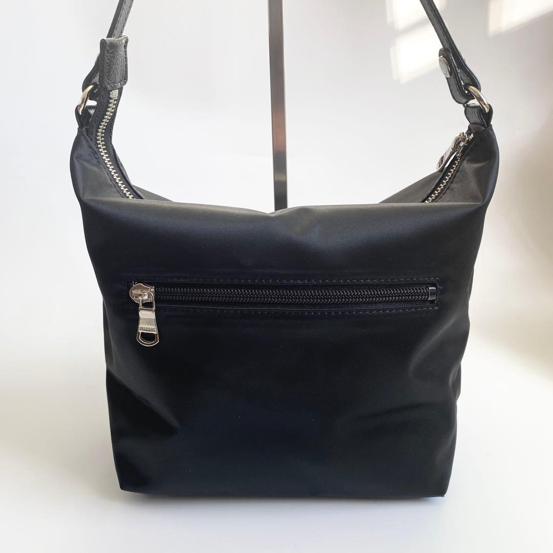 ラシット　軽量/シンプルショルダーバッグ【クラウズナイロン】