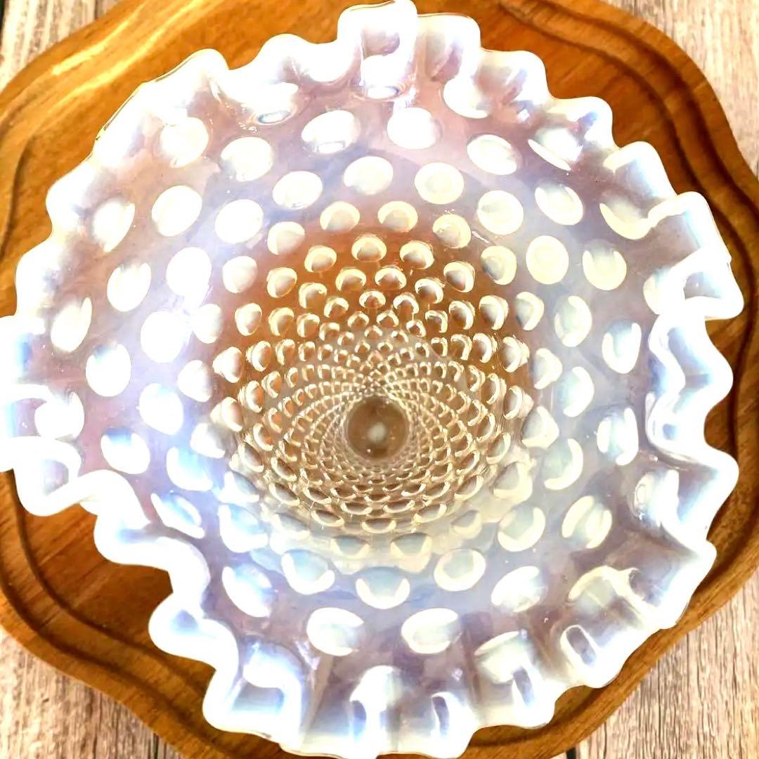 フェントン ムーンストーン ホブネイル オパルーセント