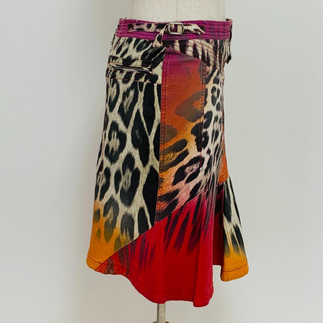 美品 JUST Cavalli レオパード柄 フレア M イタリア製 上品