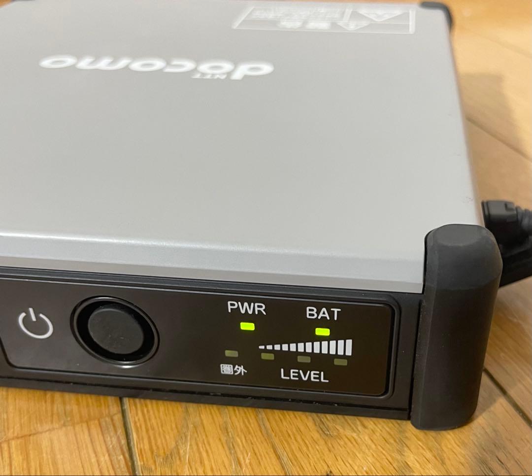 未使用に近い】NTTドコモ 衛星可搬端末01 J10-0007