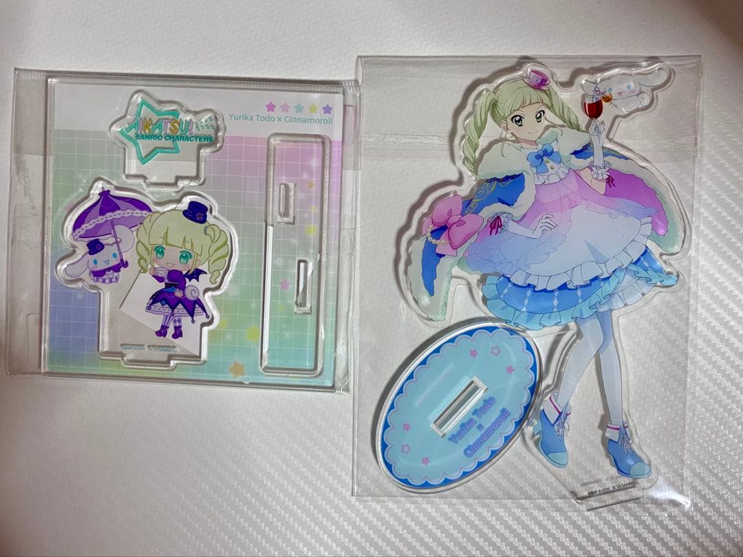 藤堂ユリカ サンリオコラボ シナモロール シナモン アクリルスタンド 2