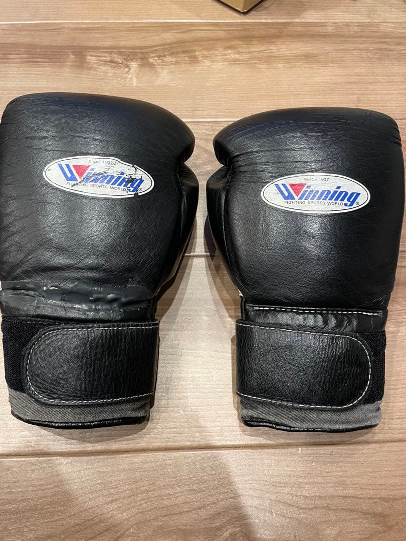 winning ウイニンググローブ 10オンス ブラック Winning グローブ 10