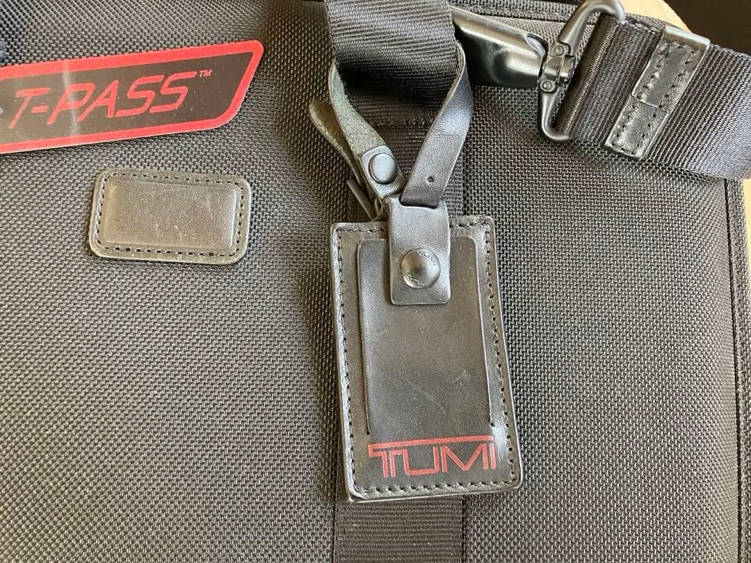 ⚠️genuine激レア 美品TUMI TPASS PCケース