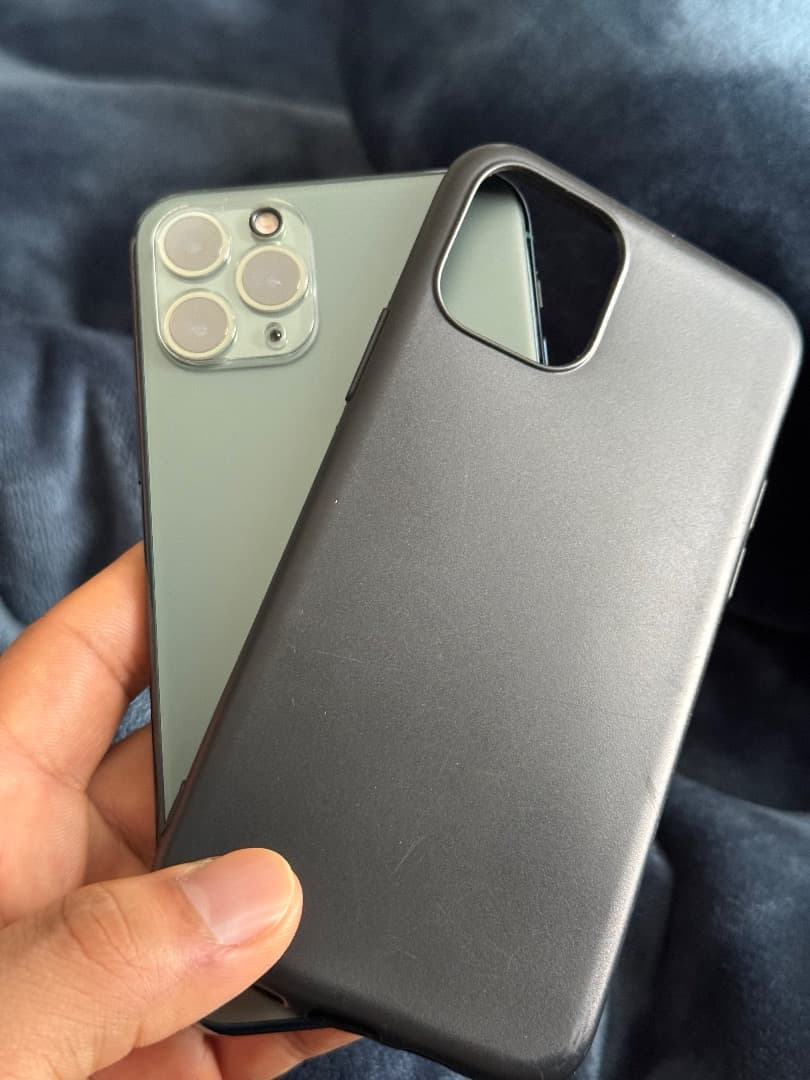 Apple iPhone 11 Pro ミッドナイトグリーン 256gb