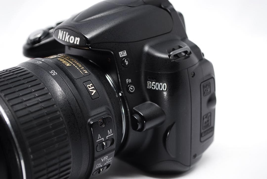 スマホ超えの描写力✨感動の一枚を✨Nikon D5000✨一眼