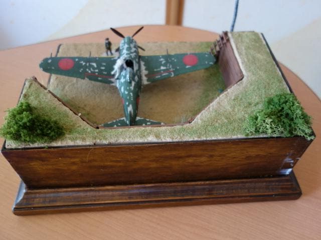 ☆1/48スケール☆旧日本軍航空基地ジオラマ 紫電 完成品☆