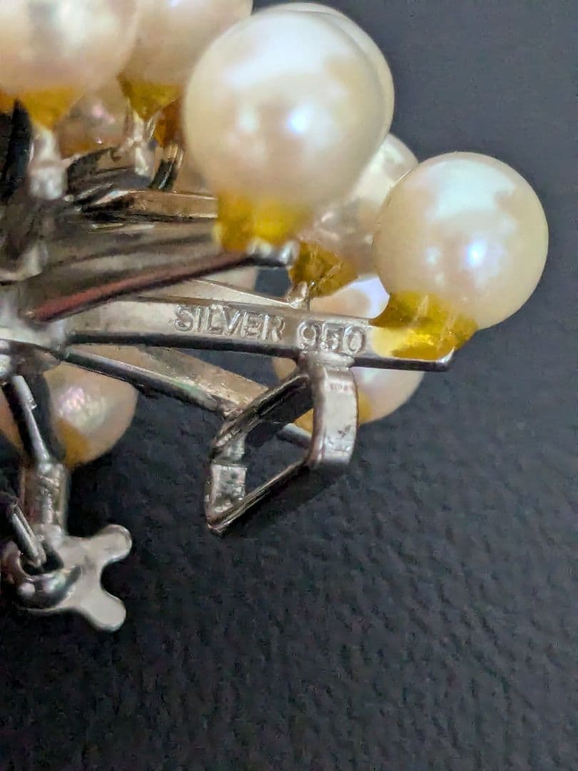 リ*ン様 本真珠 パールブローチ 帯留め SILVER950 - メルカリ